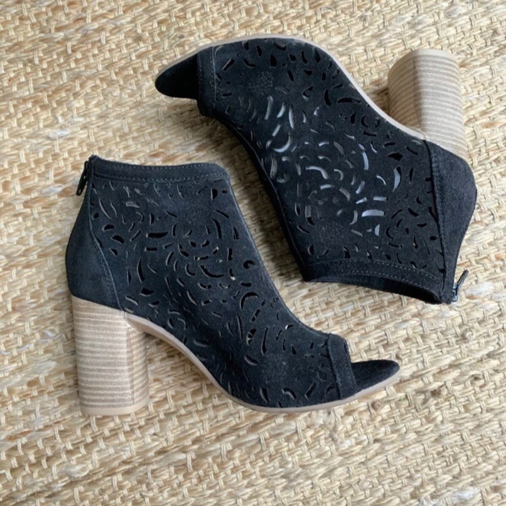Anthropologie Morena Gabbrielli Floral Shooties - Picture 4 of 6